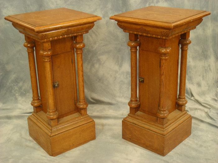 Pair of quarter sawn oak pedestals 3ce1d