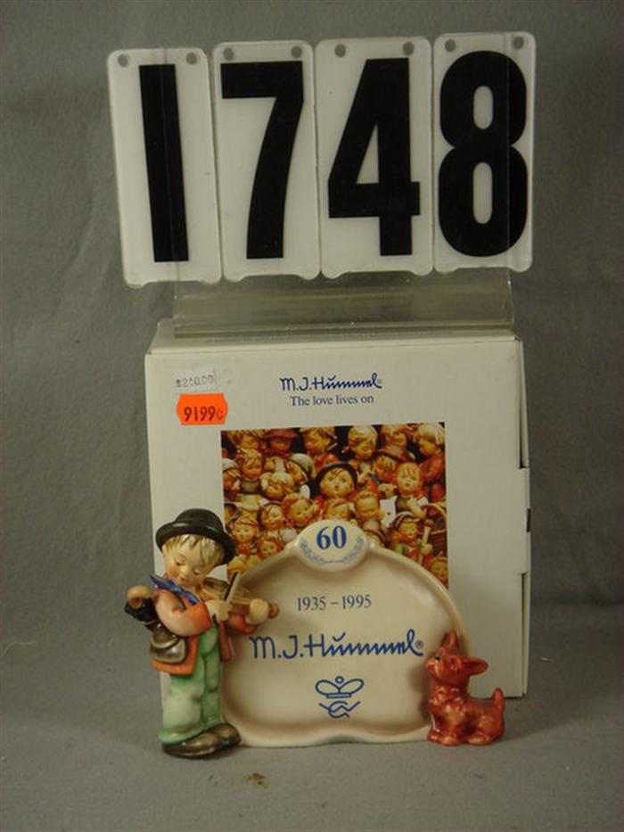 1992 MJ Hummel by Goebel, Display