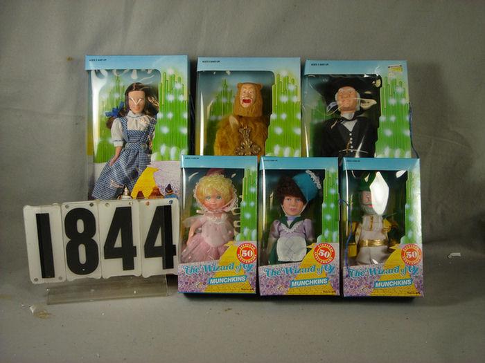 Lot of 12 Wizard of Oz related dolls,