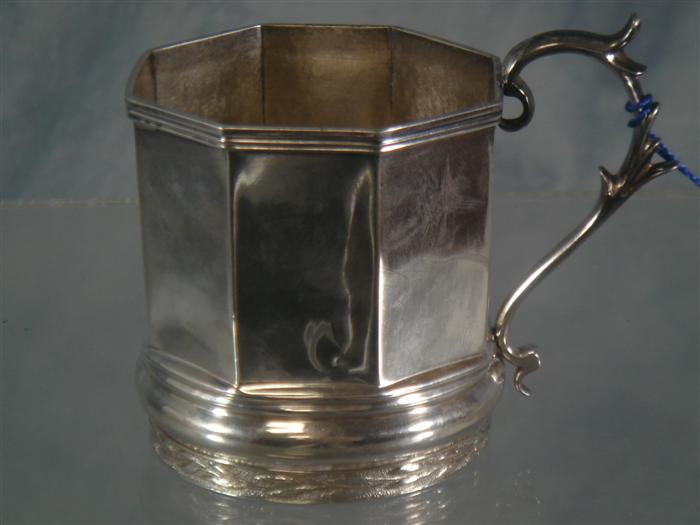 Octagonal silver mug engraved "Elizabeth",