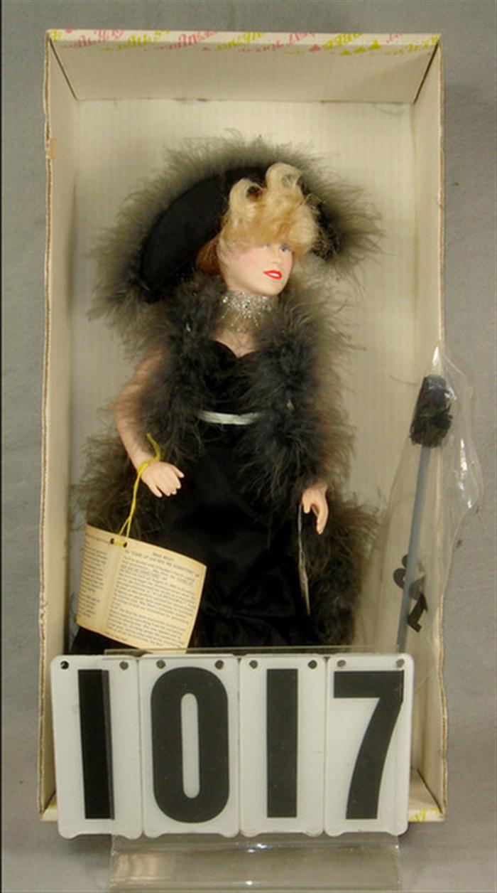 Effanbee Mae West Doll vinyl  3d103