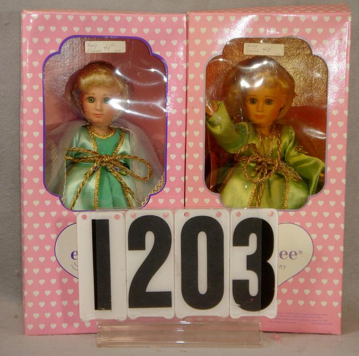 Lot of 2 Effanbee Lady Elaine dolls  3d19d