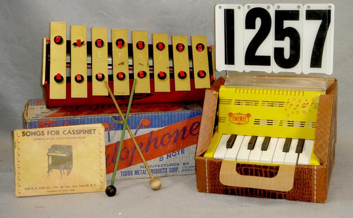 Lot of 2 musical instruments, 1949