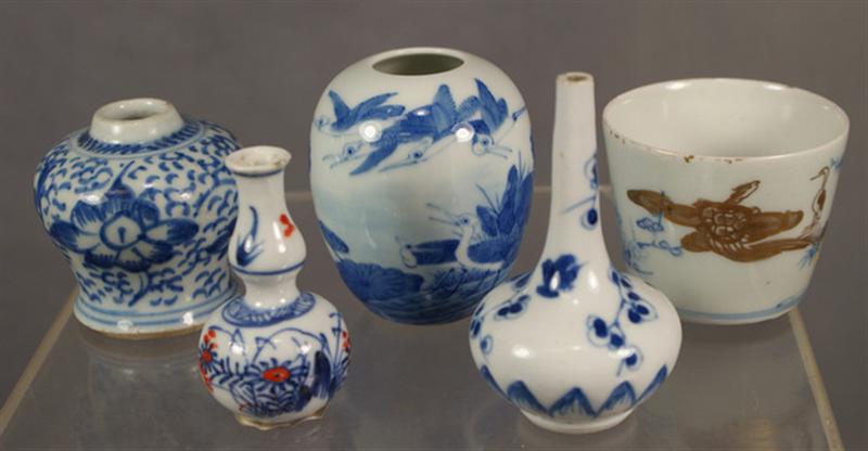 Lot of 5 19 20th c Chinese porcelain 3d622
