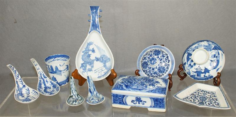 Lot of 10 19th/20th c Chinese porcelain