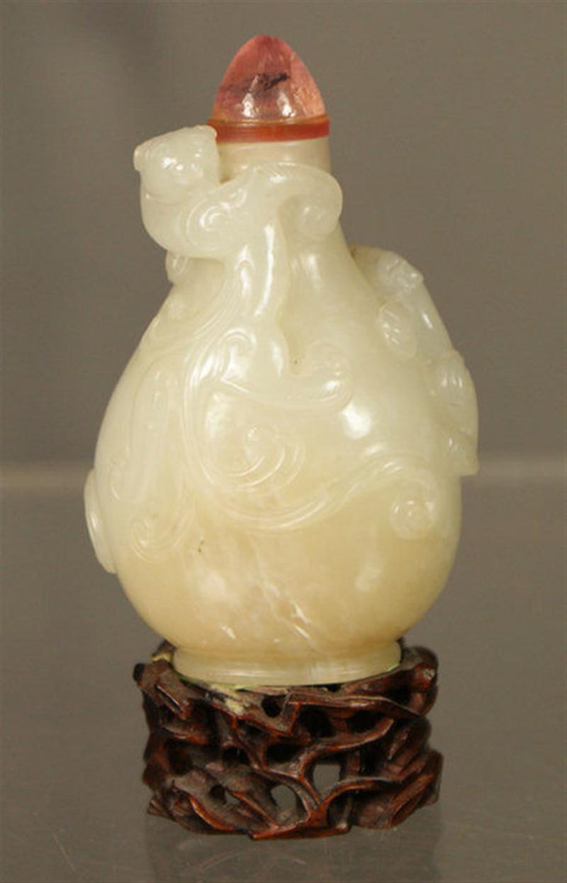 Carved jadeite snuff bottle body 3d65a