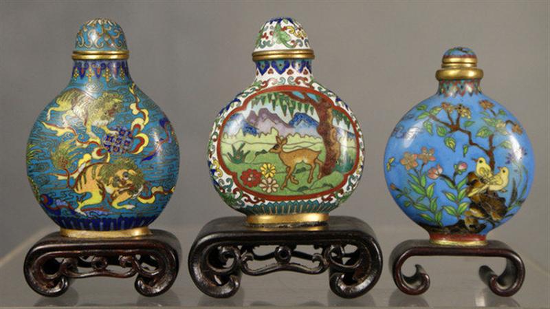  3 cloisonne purse shaped snuff 3d689