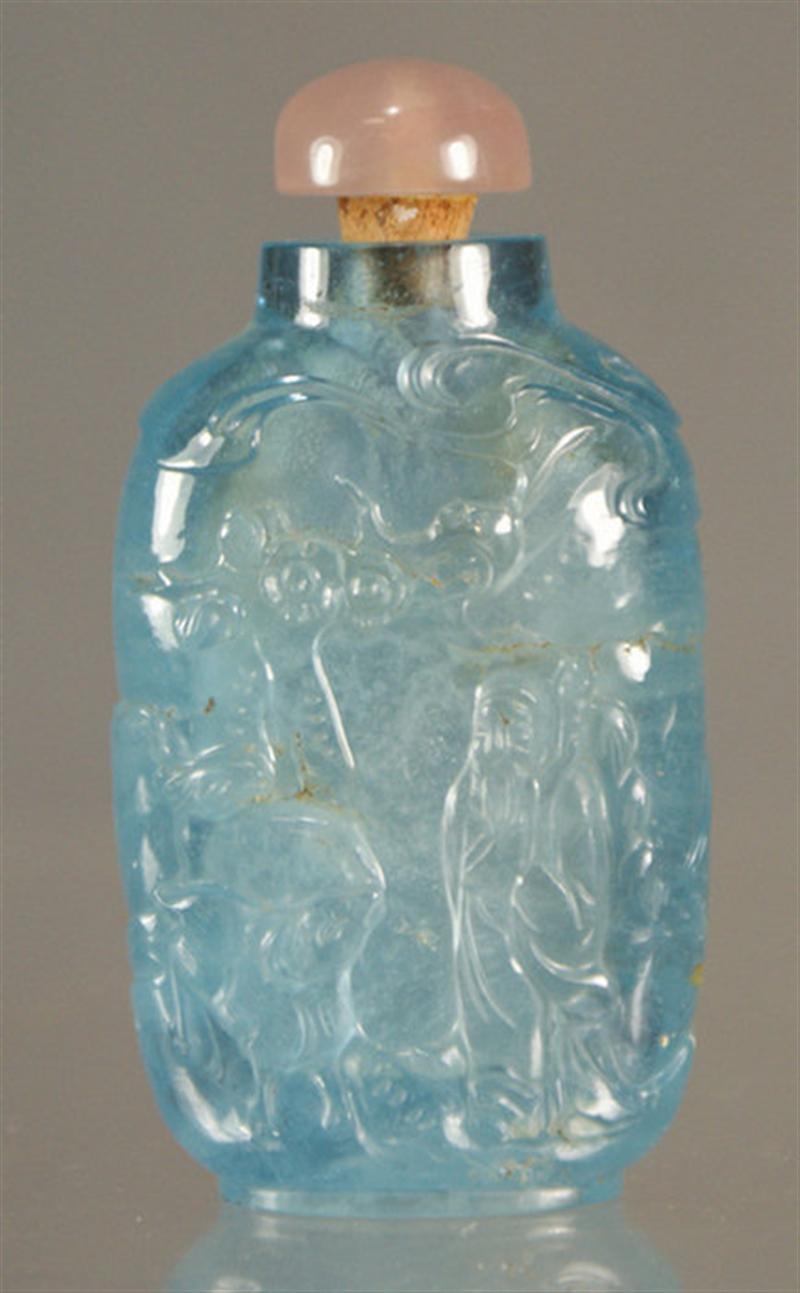  1 carved aquamarine snuff bottle  3d6c9