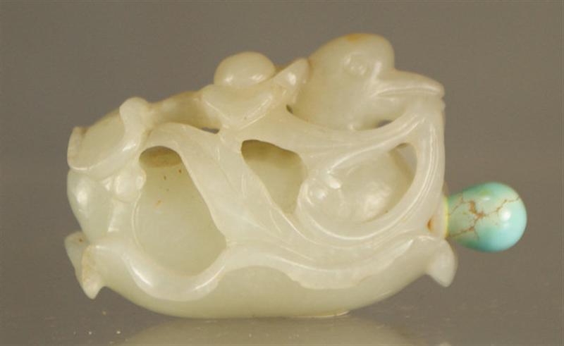  1 carved mutton fat jade snuff 3d6d3