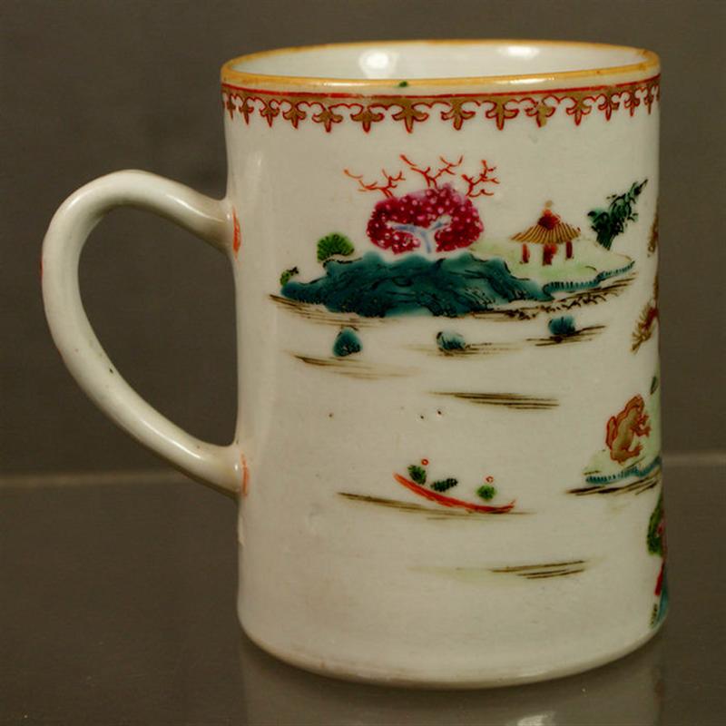 Chinese Export porcelain mug with 3d6f9