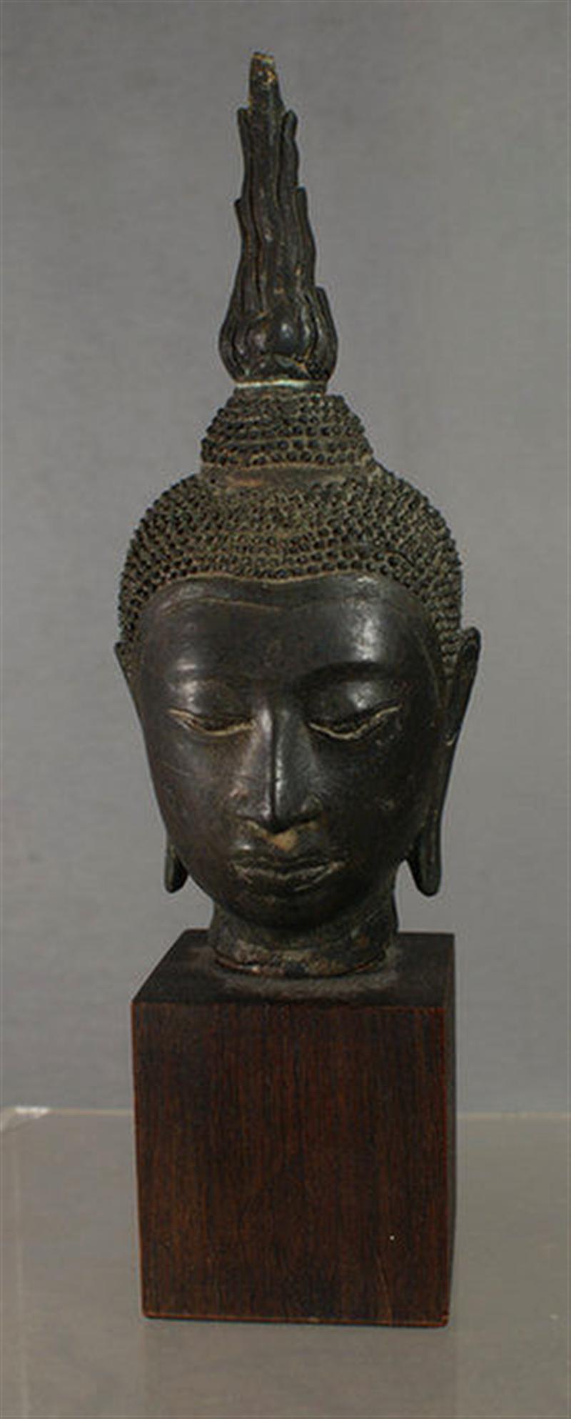 Cast metal Asian Buddha head on 3d706