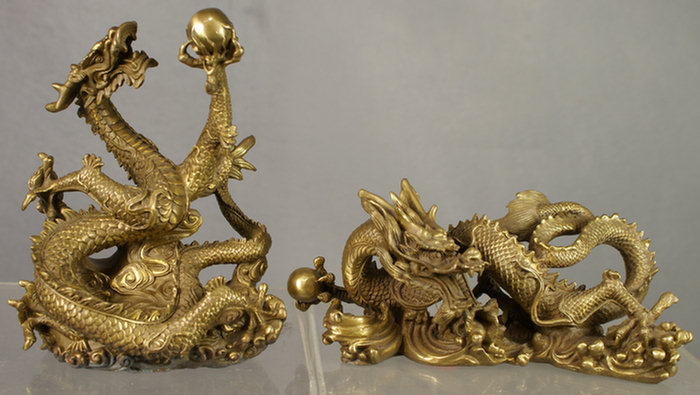 Pr cast bronze dragon grasping