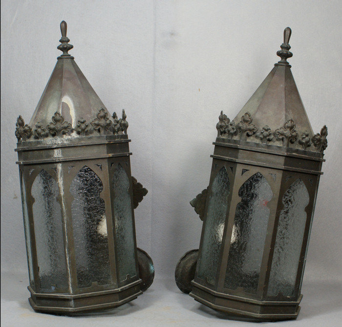 Pr brass Gothic style wall mounted
