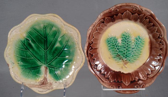 2 majolica plates leaf fern 3d4d9