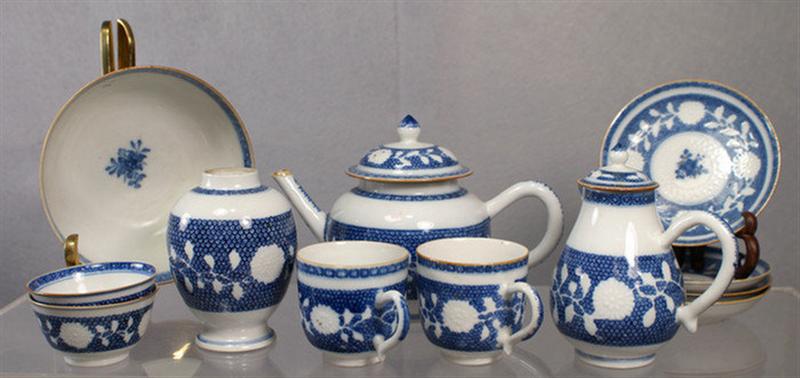 19th c Chinese porcelain partial tea