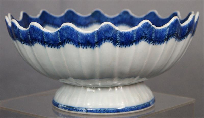 19th 20th c Chinese porcelain bowl 3d5f8