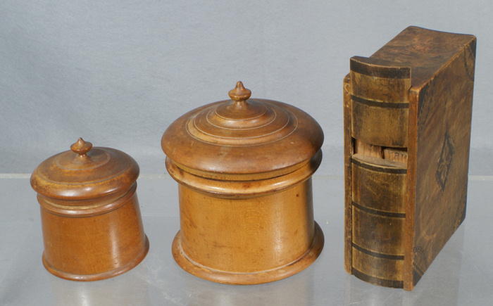 2 treenware round covered boxes,