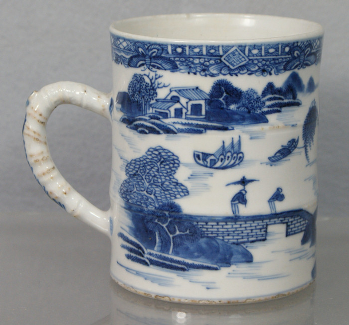 Chinese Export blue and white porcelain 3db50