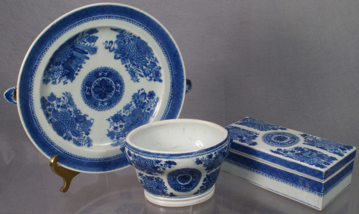 Chinese export porcelain Fitzhugh 3dbac