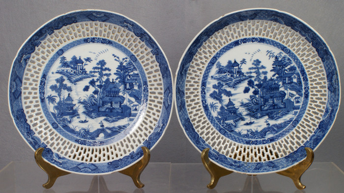Chinese export porcelain pair of 3dbb1
