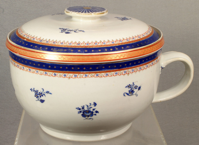 Chinese export porcelain chamber