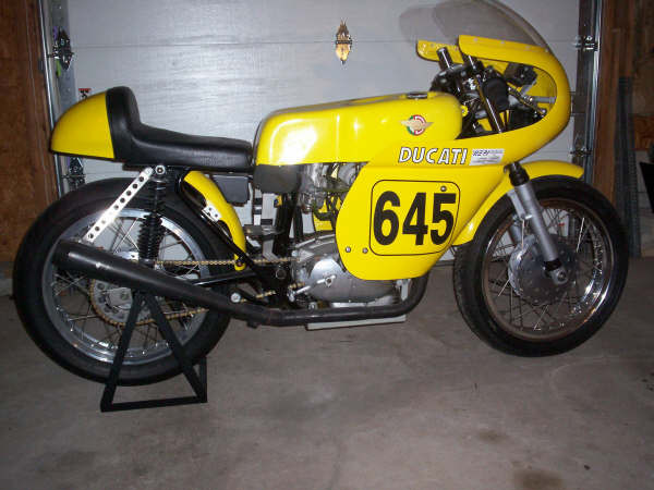 1966 Ducati Narrow case 250 single,