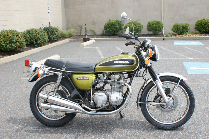 1975 Honda CB 550cc outstanding