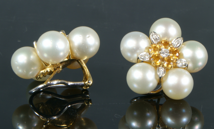 18K YG diamond pearl earrings  3d92f