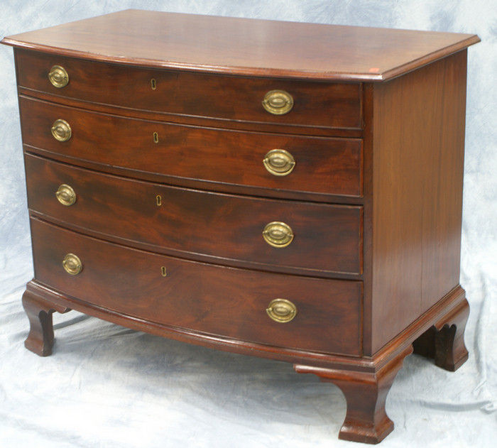 Mahogany bowfront Chippendale chest  3de41