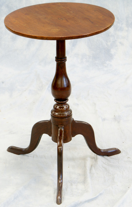 Cherry Queen Anne candlestand with 3de87