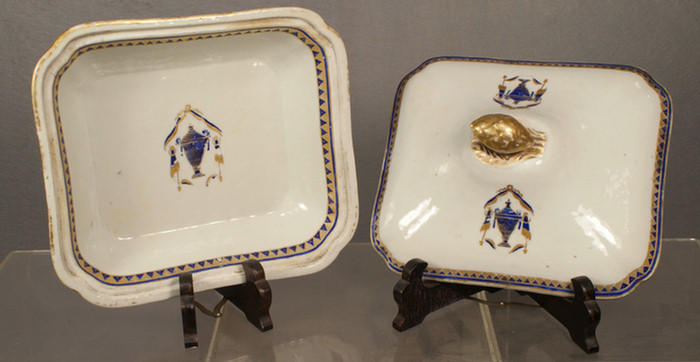 Chinese Export porcelain Armorial