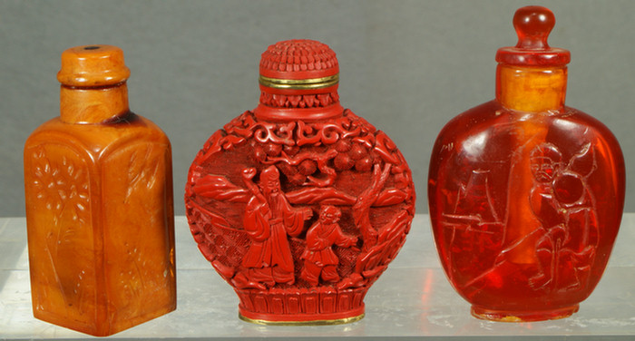 Chinese snuff bottle lot of 3 to 3dd40