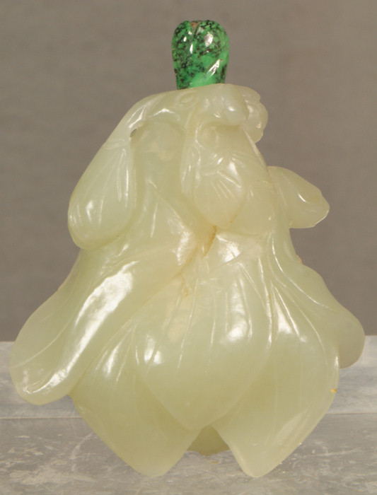 Mutton fat jade Chinese snuff bottle  3dd4f