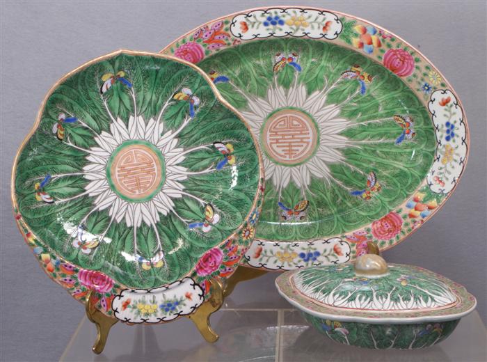 3 pieces of Chinese porcelain Cabbage