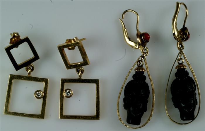 (2) Pr of 14K YG earrings, 1 with