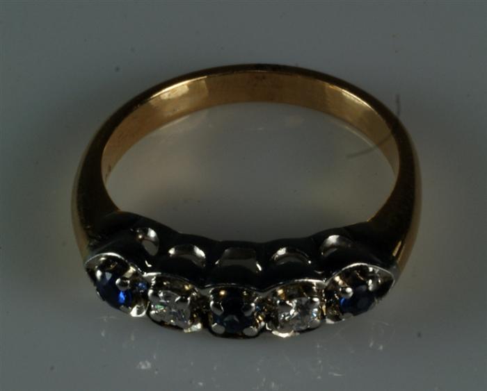 14K YG diamond & sapphire ring,