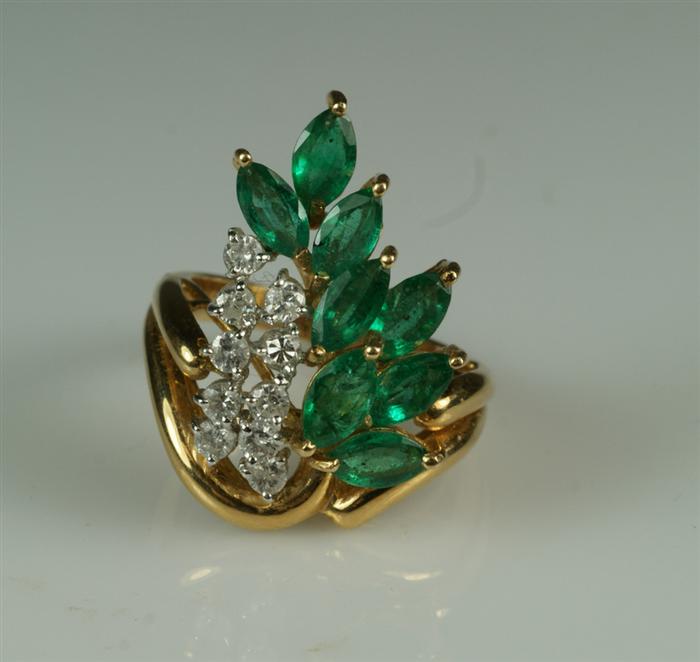 14K 585 YG diamond and emerald 3e32b