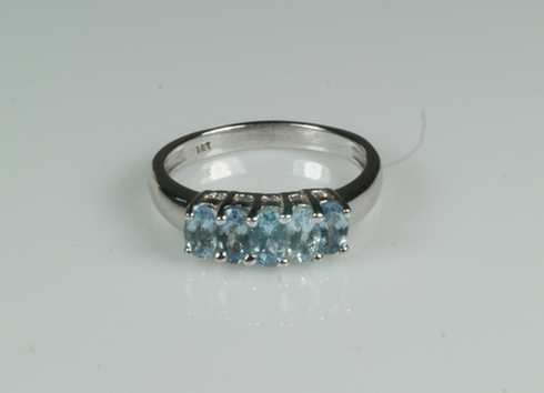 14K WG aquamarine ladies ring  3e33a