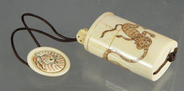 Japanese ivory inro stained crouching 3e3be