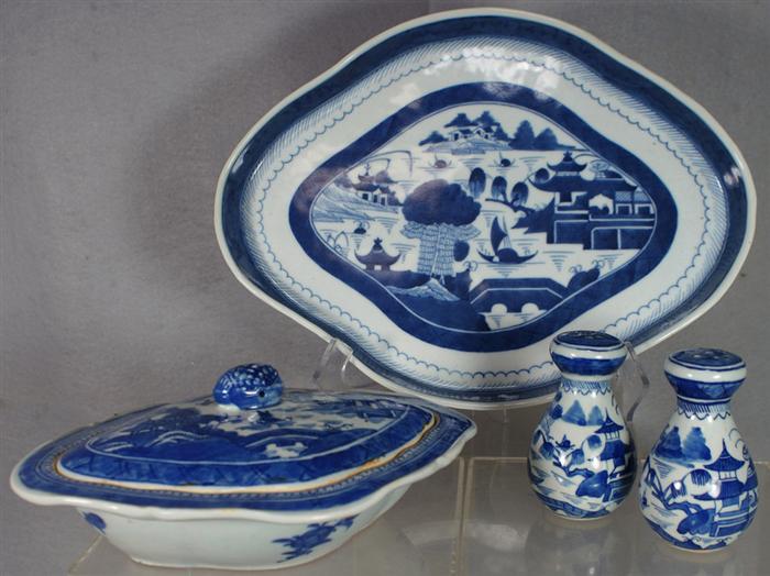 4 pcs Canton Chinese porcelain  3e3dd
