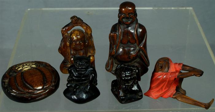 6 carved wood or resin netsuke or figurines,