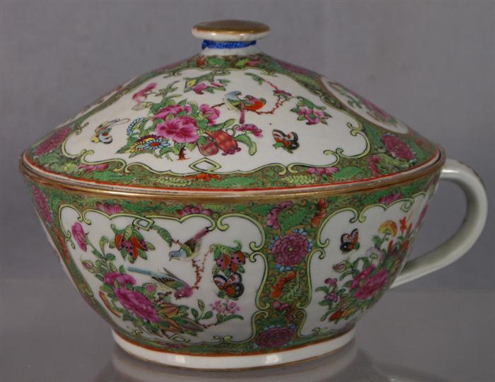 Famille Rose Chinese porcelain chamber