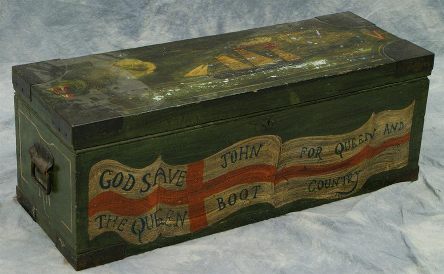 Pine sea chest with painted schooner 3e568