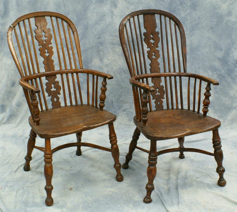 Pr yew wood English Windsor armchairs,