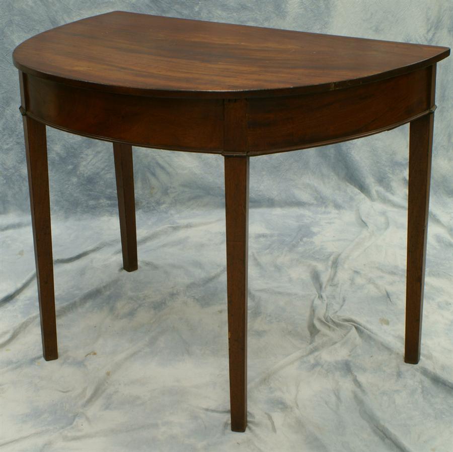 Mahogany Hepplewhite demilune table  3e593