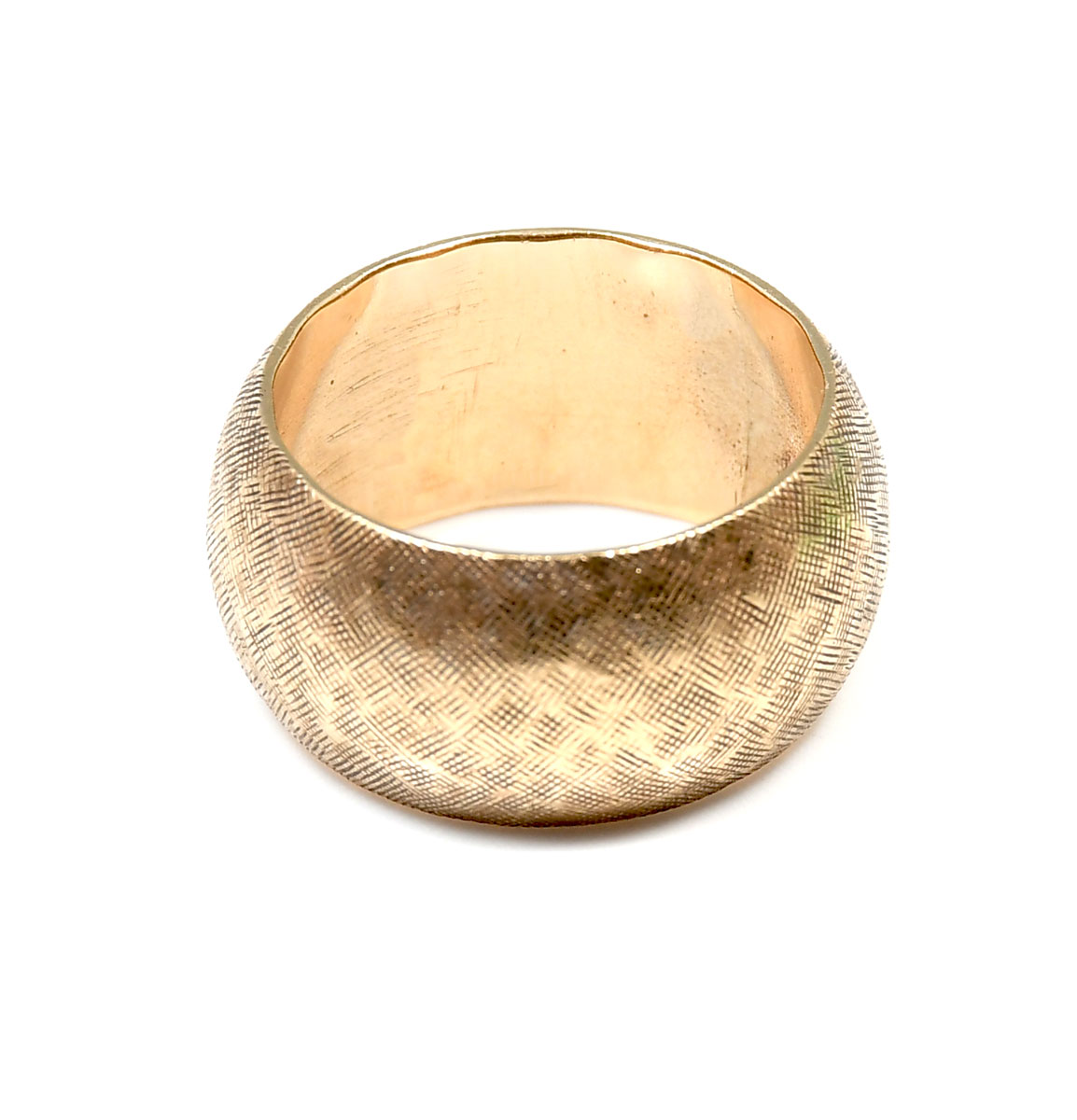 14K FLORENTINED WIDE DOMED BAND: