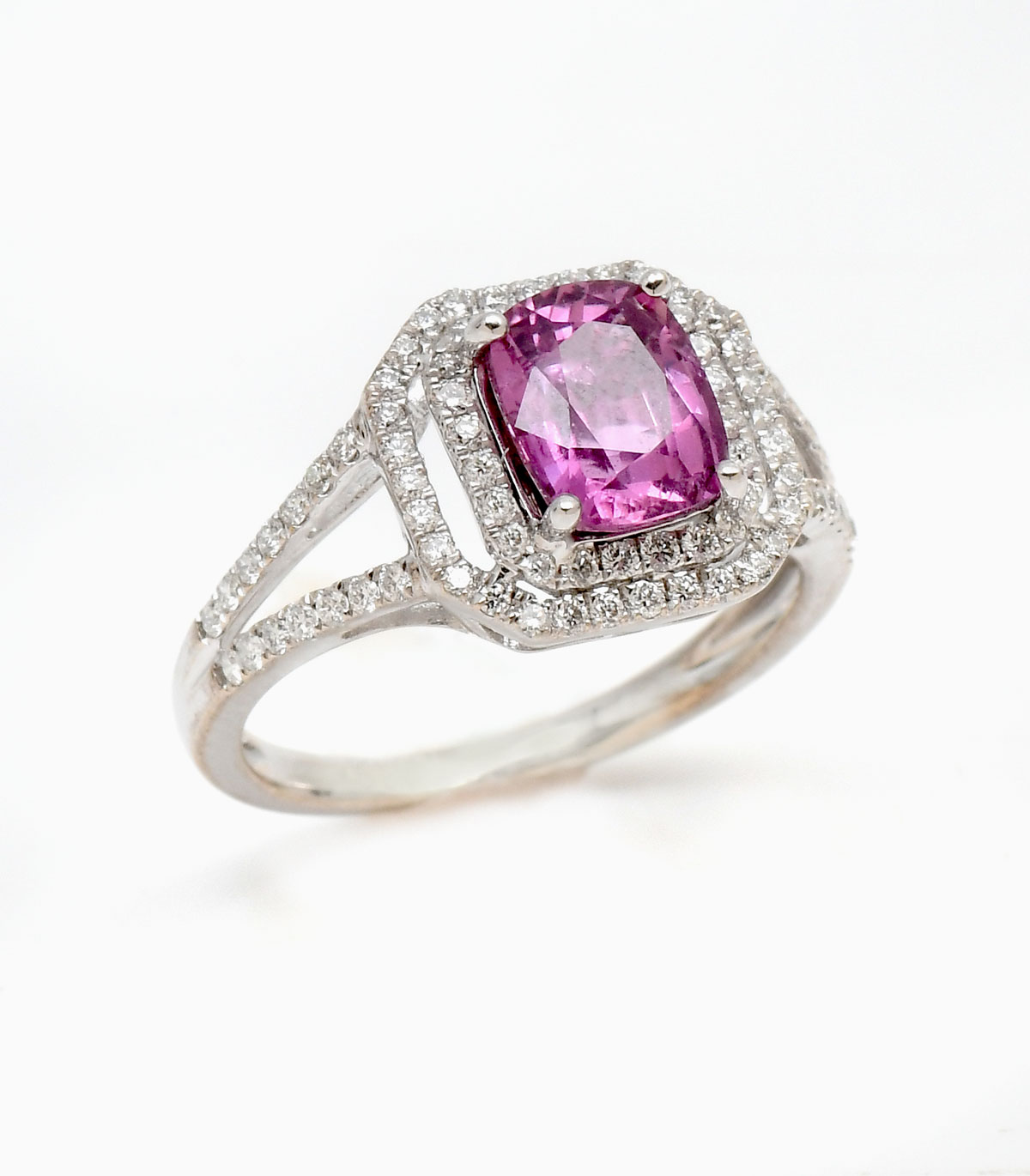 18K PINK SAPPHIRE DIAMOND RING  274c26