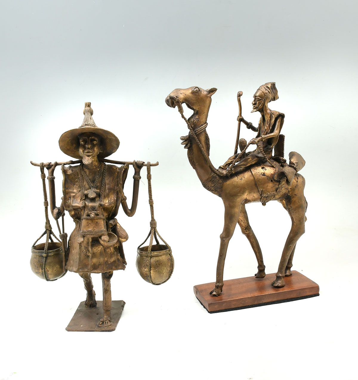2 PC AFRICAN BRONZE CAMEL AND 274cf5