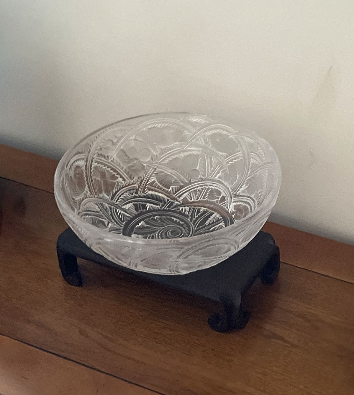 LALIQUE CRYSTAL COUPE PINSONS: Pinsons