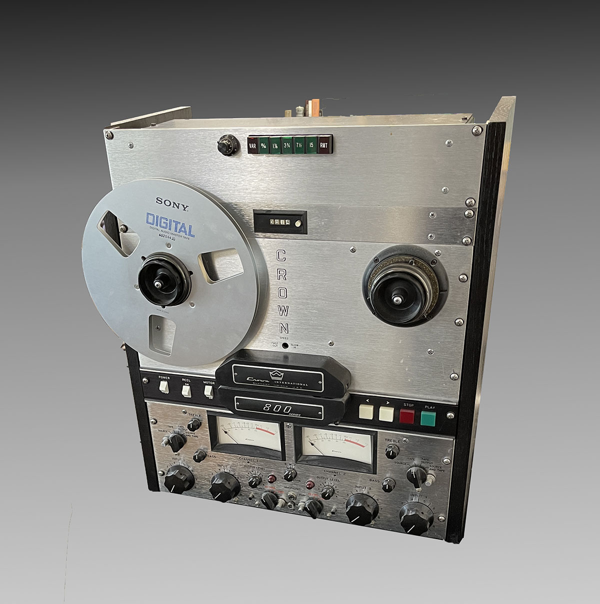 CROWN 800 REEL TO REEL: From the